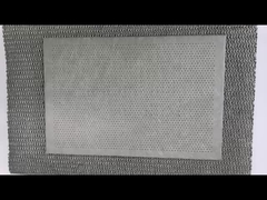 Composants de combustion métalliques pour émetteur infrarouge